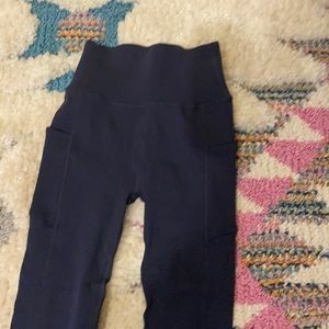 Fabletics leggings with side pocket